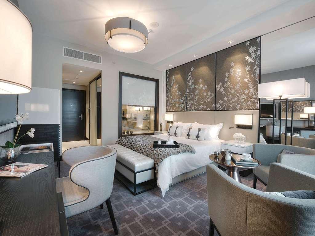 Pullman Downtown Готель 5*
