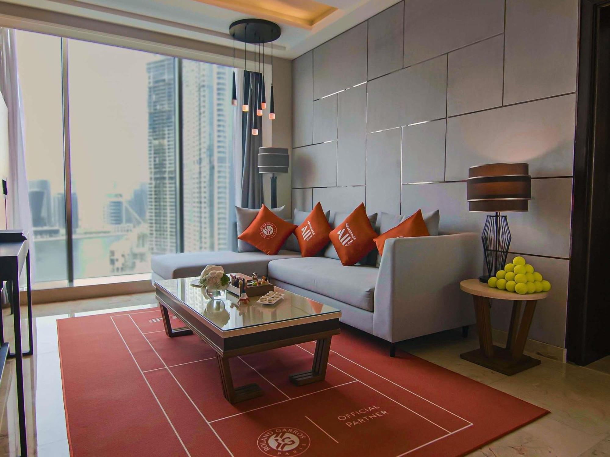 Pullman Downtown Готель 5*